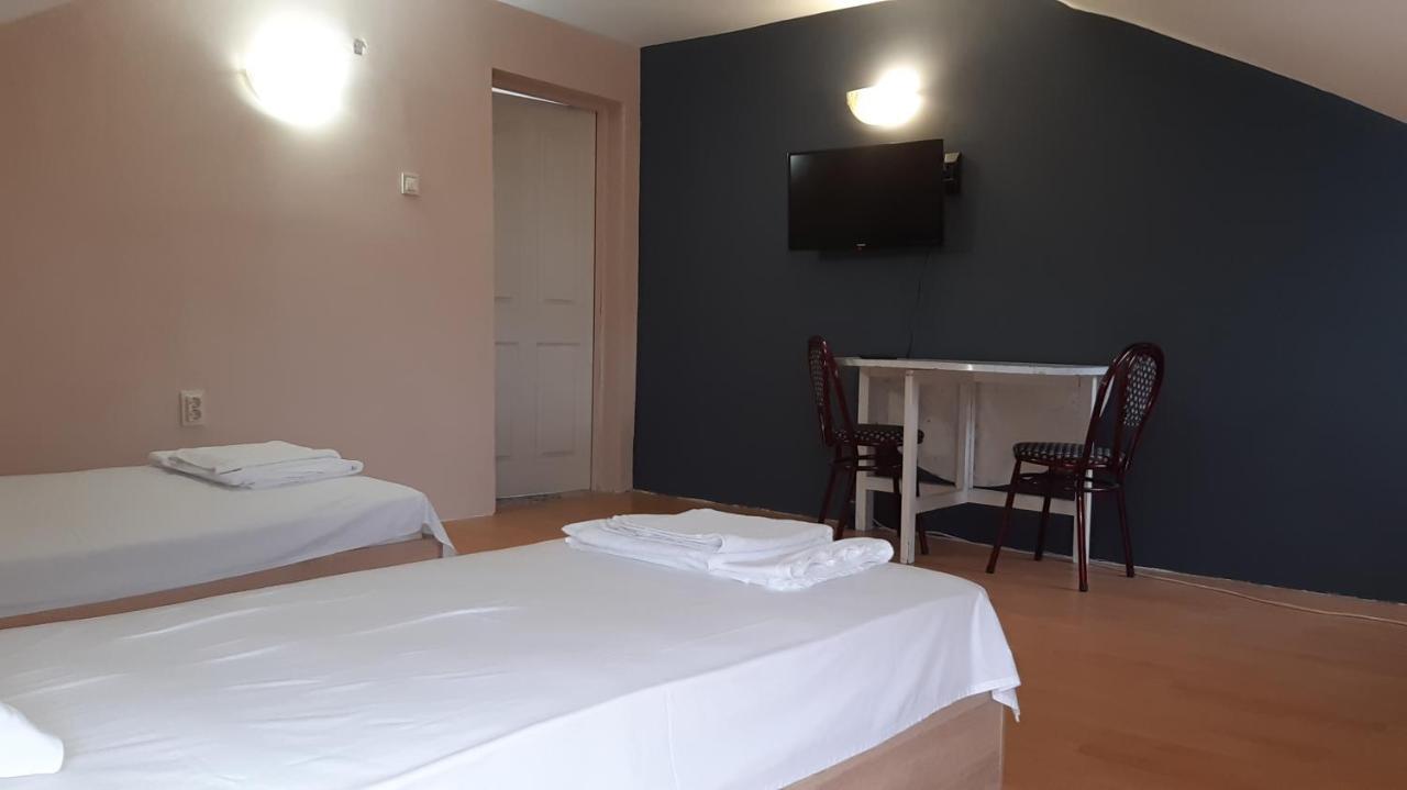 White House Silistra Hotel Buitenkant foto